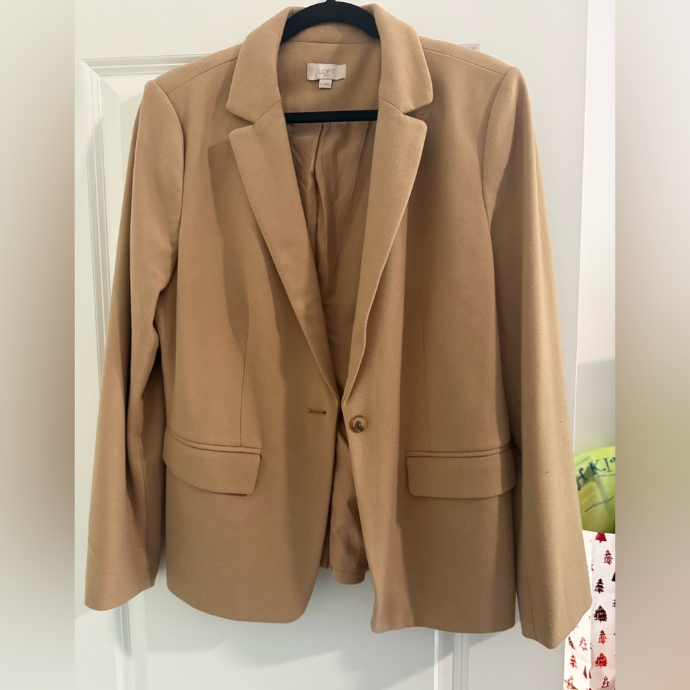 LOFT Camel Women's Blazer